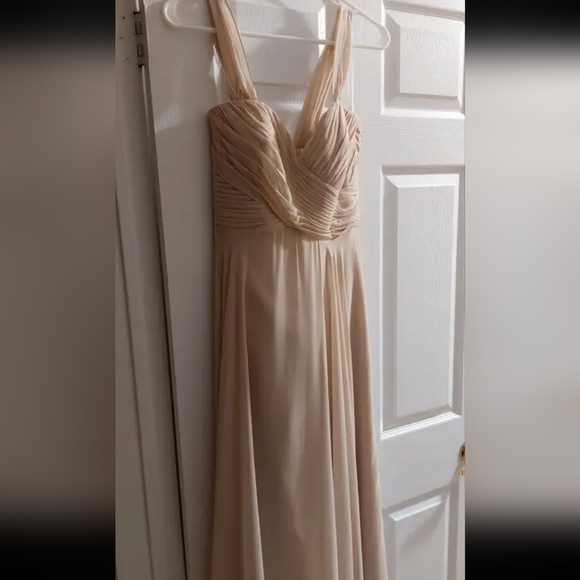 Formal / Bridesmaid Dress - Picture 3 of 5